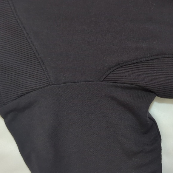 Lou & Grey Signaturesoft Lightweight Dolman Sleeve Sweater, Color Black Size M - Picture 12 of 15